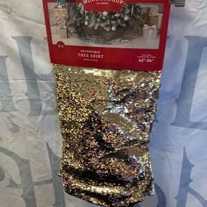 Wondershop Gold Reversible Tree Skirt